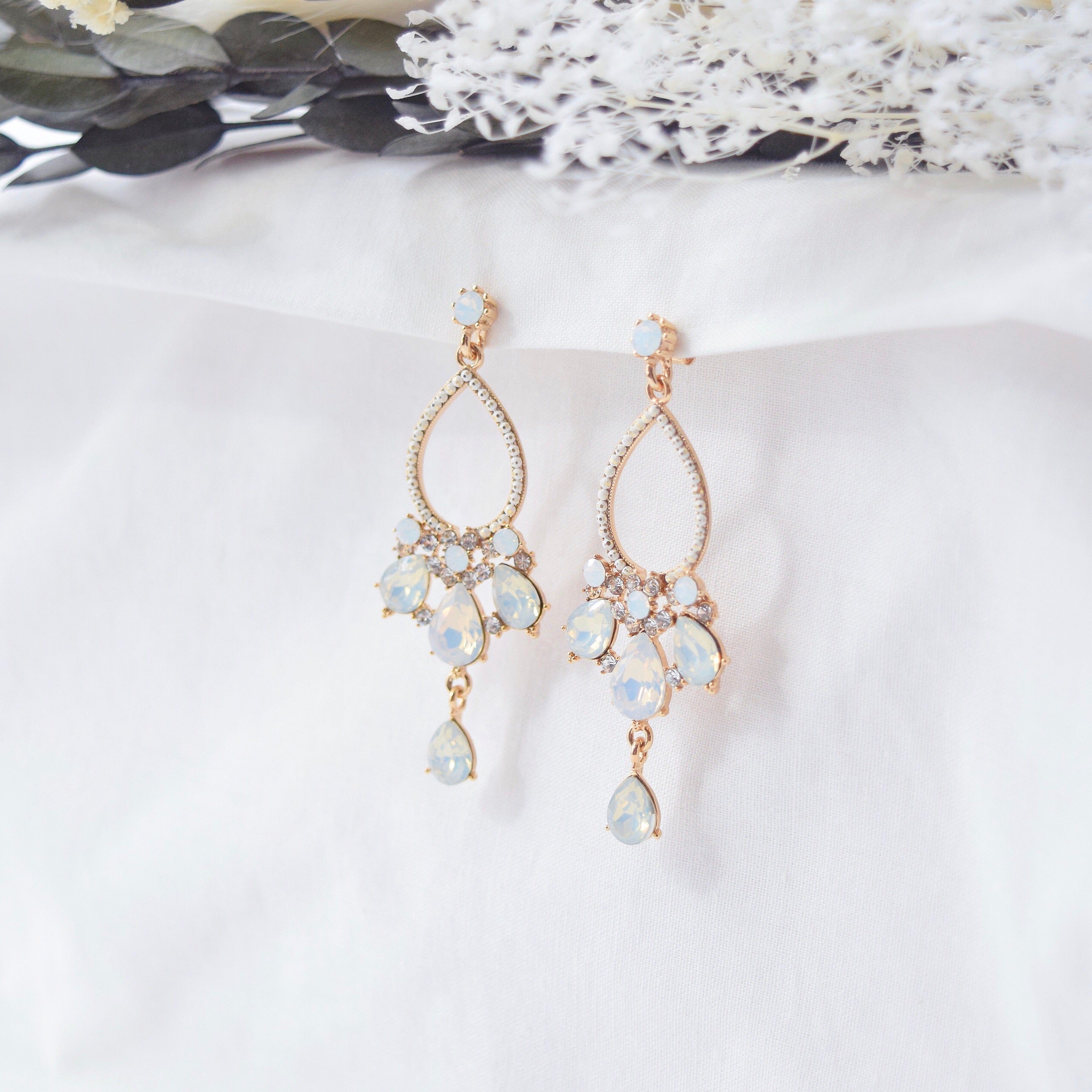present gift for her gift ideas vintage antique Rose Gold Made in Korea Earrings Korean Anting Cubic Zirconia Bride Bridal Dinner 925 Sterling Silver Fashion Costume Jewellery Online Malaysia Shopping Trendy No Piercing Special Perfect Gift From Heart For Your Loved One Accessory Gift for her Rose Gold Korea Made Earrings Korean Jewellery Jewelry Local Brand in Malaysia Cubic Zirconia Dainty Delicate Minimalist Jewellery Jewelry Bride Clip On Earrings Silver bridal earrings wedding earrings